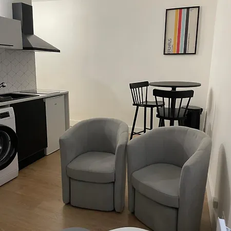 Place St Epvre - Cosy Renove アパート