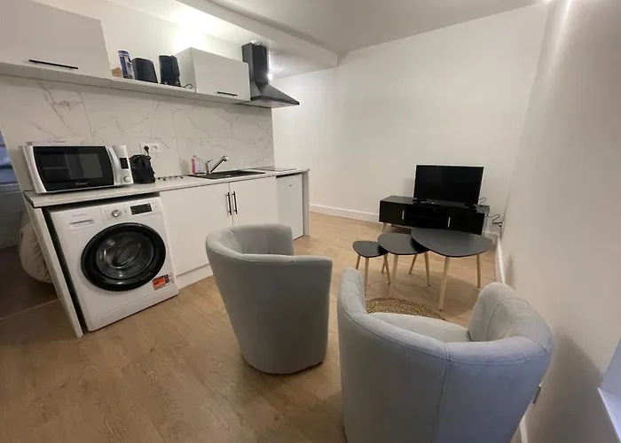 Place St Epvre - Cosy Renove Апартаменты *